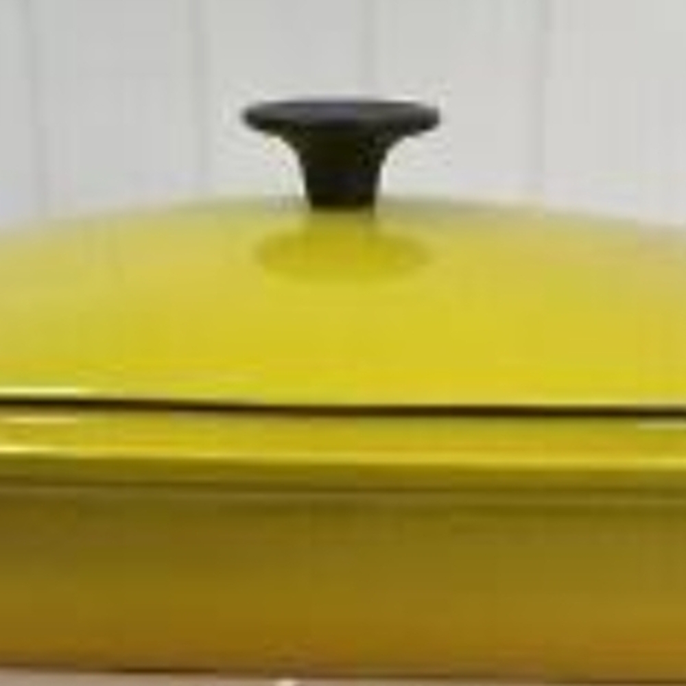 Sunny Yellow Cookware Set - Picture 3 of 7